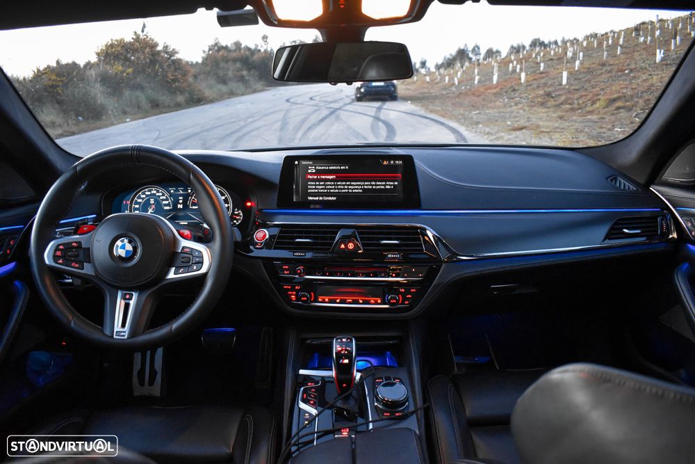 BMW M5 Standard - 11