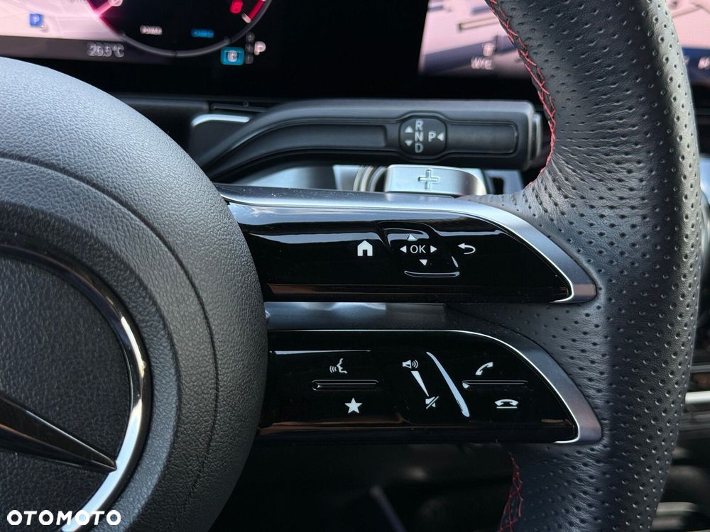 Mercedes-Benz GLB 200 7G-DCT - 17