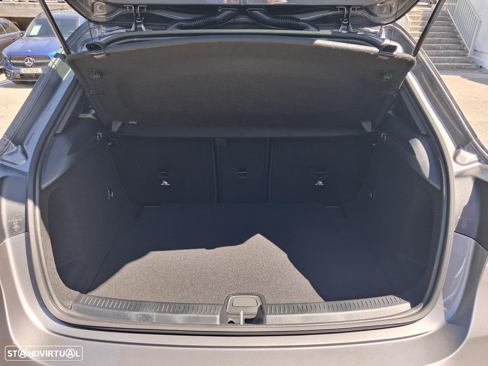 Mercedes-Benz A 180 d - 12