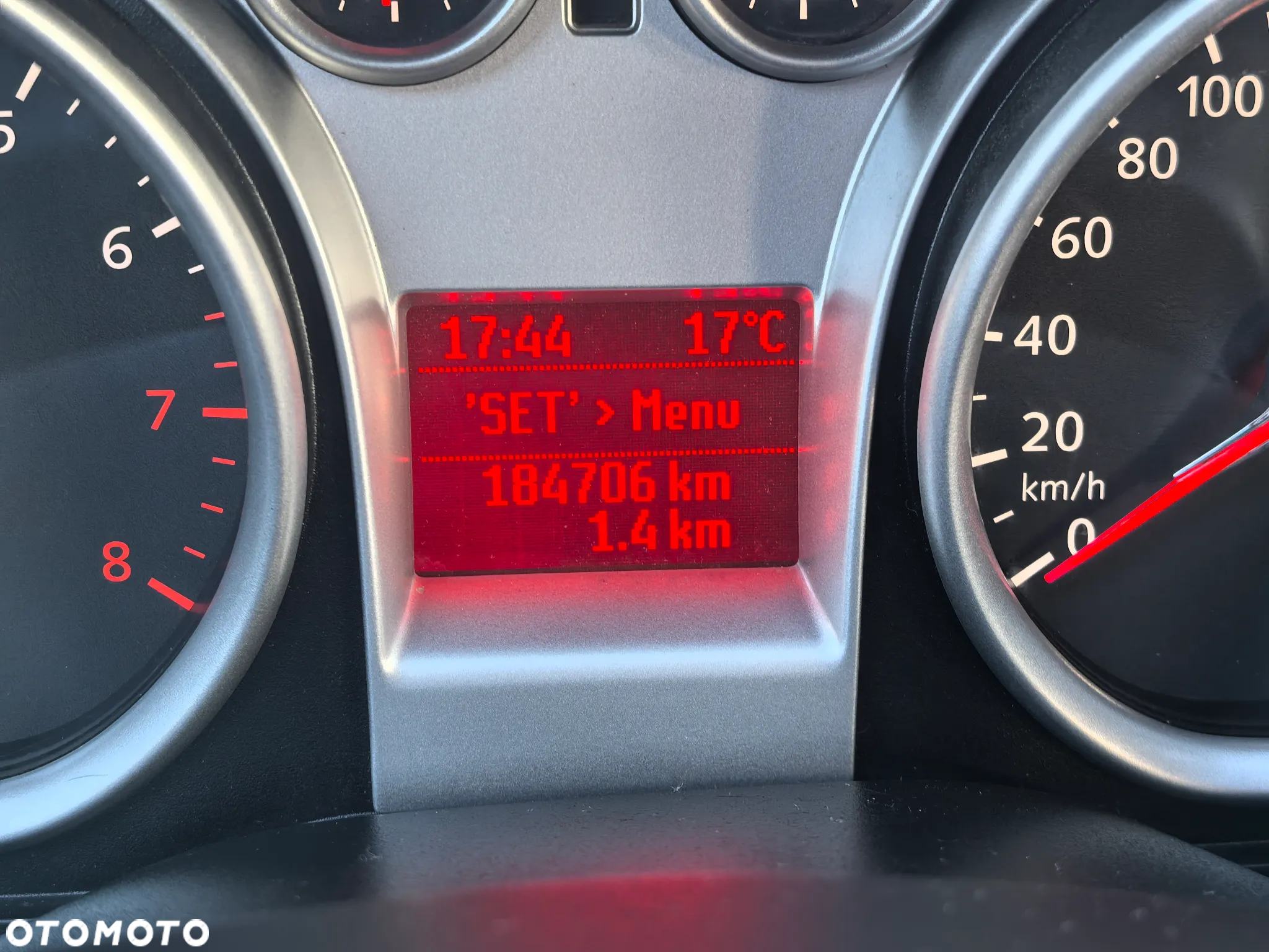 Ford Focus 1.6 16V Style+ - 38