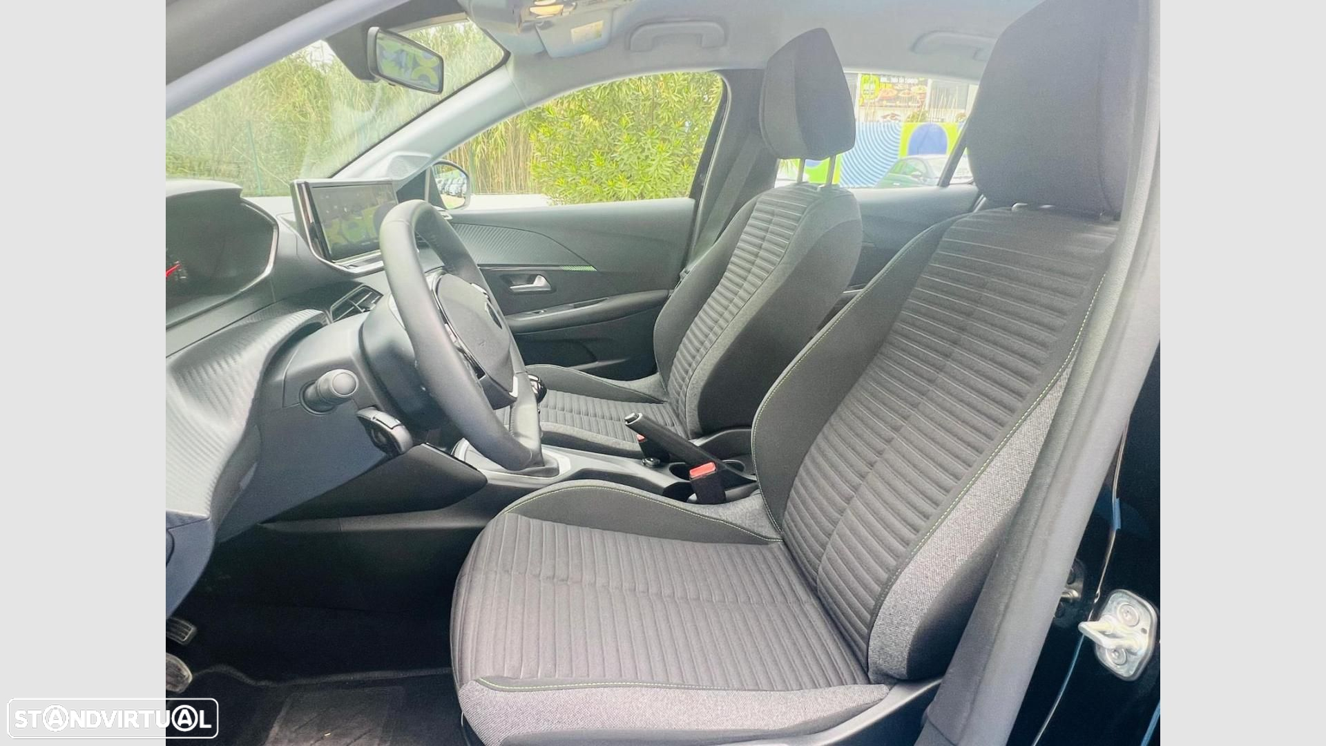 Peugeot 208 1.2 PureTech Active - 7