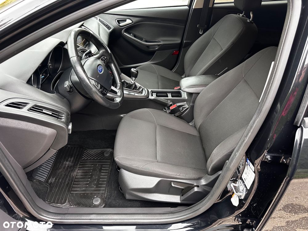 Ford Focus 1.5 TDCi DPF Start-Stopp-System Titanium - 17
