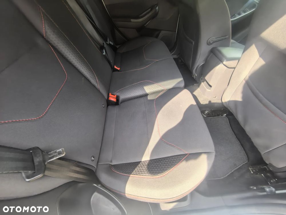 Ford Focus 1.0 EcoBoost ST-Line ASS - 34