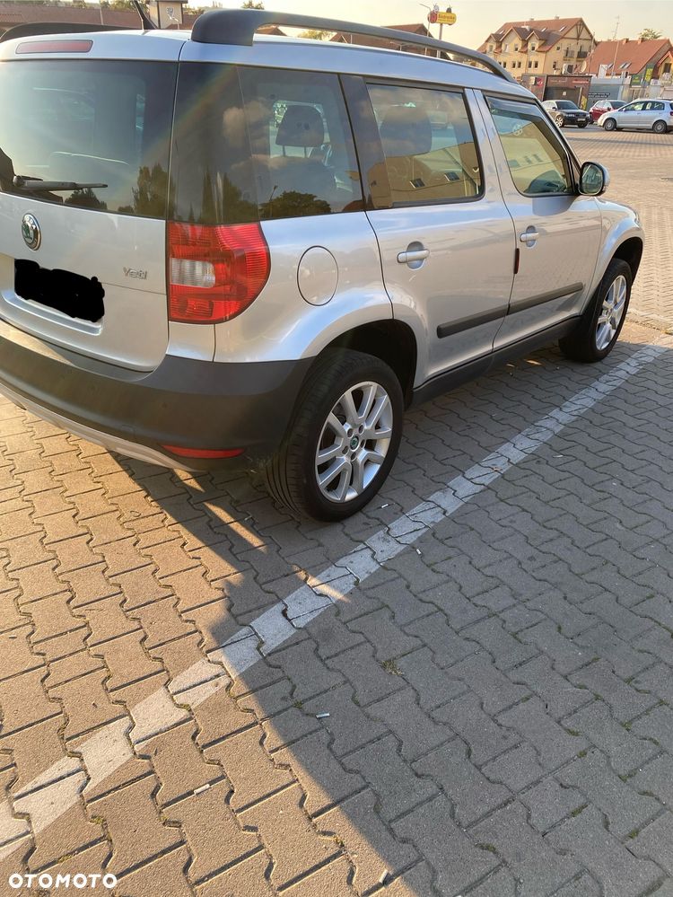 Skoda Yeti 1.2 TSI Ambition DSG - 3