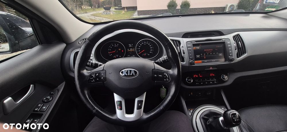 Kia Sportage 1.7 CRDI 2WD ISG Dream-Team Edition - 13