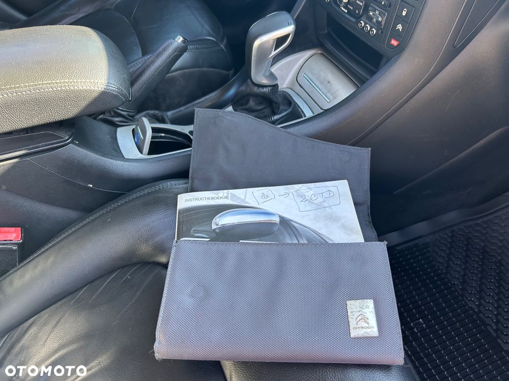 Citroën C5 Tourer e-HDi 115 EGS6 FAP Selection - 15