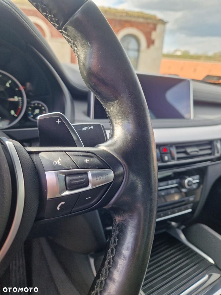 BMW X6 xDrive30d - 23