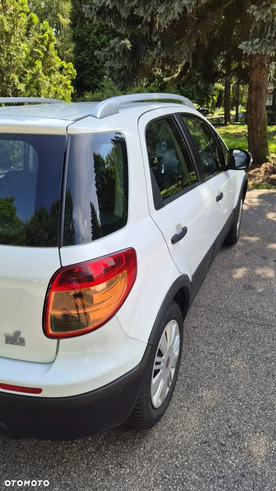 Fiat Sedici 1.6 16V 4x4 Dynamic - 4