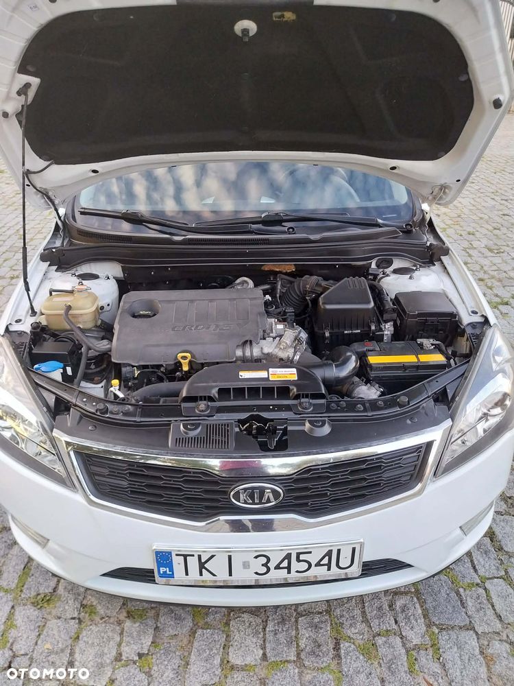 Kia Ceed 1.6 Crdi Comfort - 35
