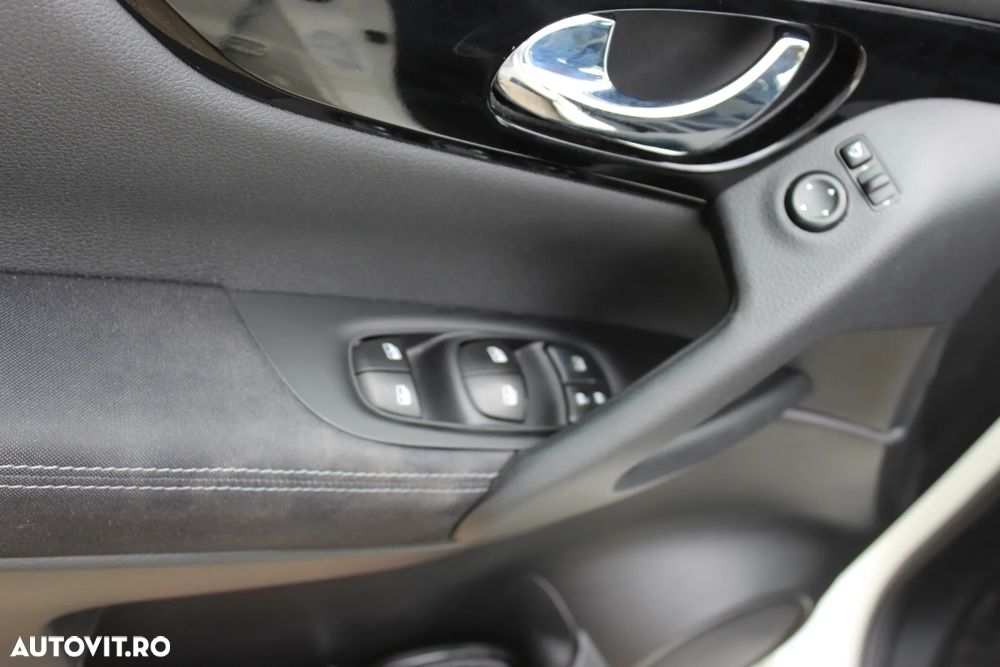 Nissan Qashqai 1.3 l MHEV X-Tronic N-Connecta - 15