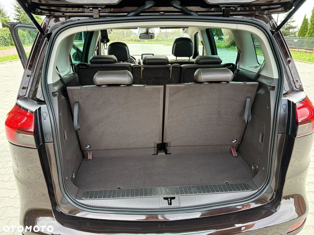 Opel Zafira - 36