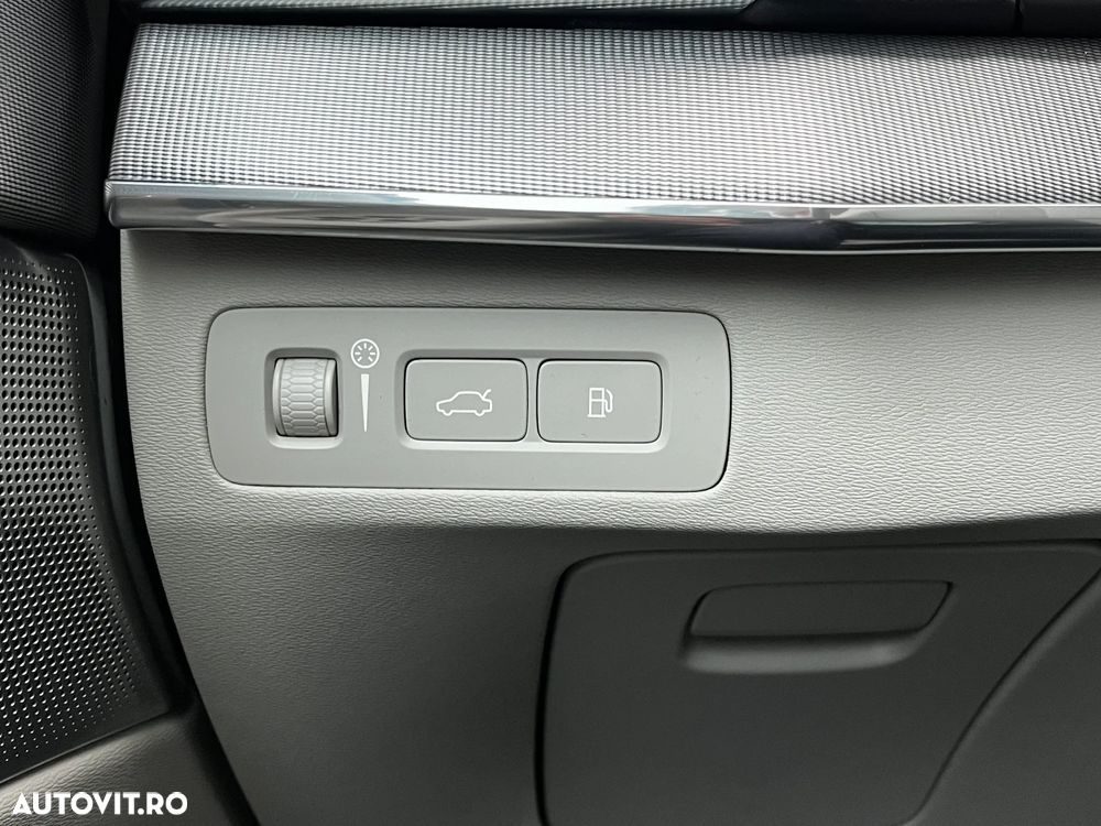 Volvo XC 90 T8 Twin Engine AWD Inscription - 17