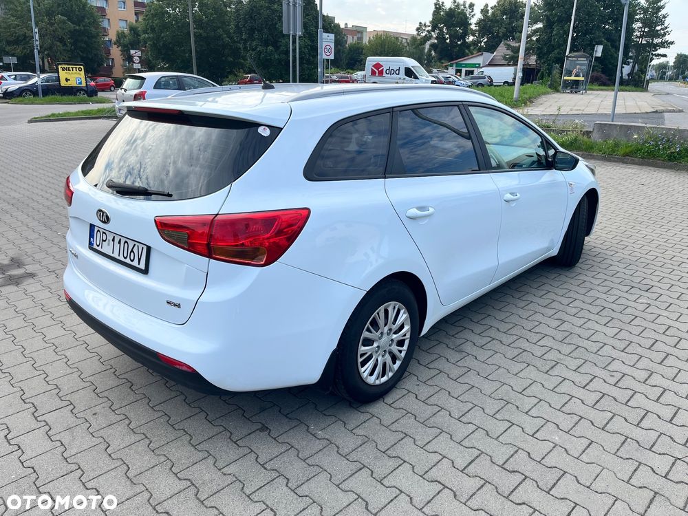 Kia Ceed 1.6 CRDi Smart - 4