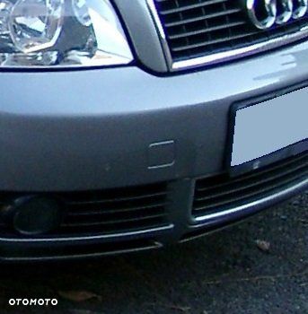 Zaślepka zderzaka przód hak / hol AUDI A4 B6 KOLOR - 7