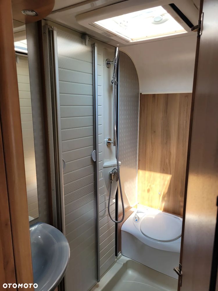 Burstner 465 Averso - 11