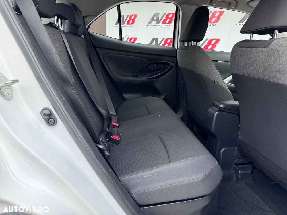 Toyota Yaris Cross 1.5 VVT-i Business Edition - 25