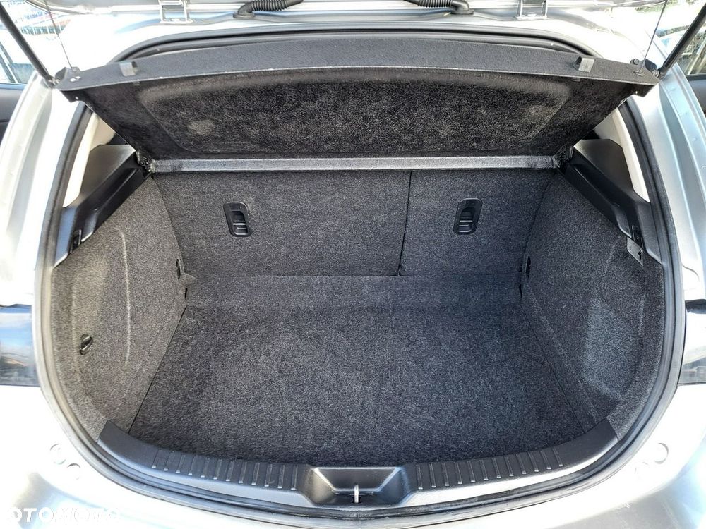Mazda 3 - 34