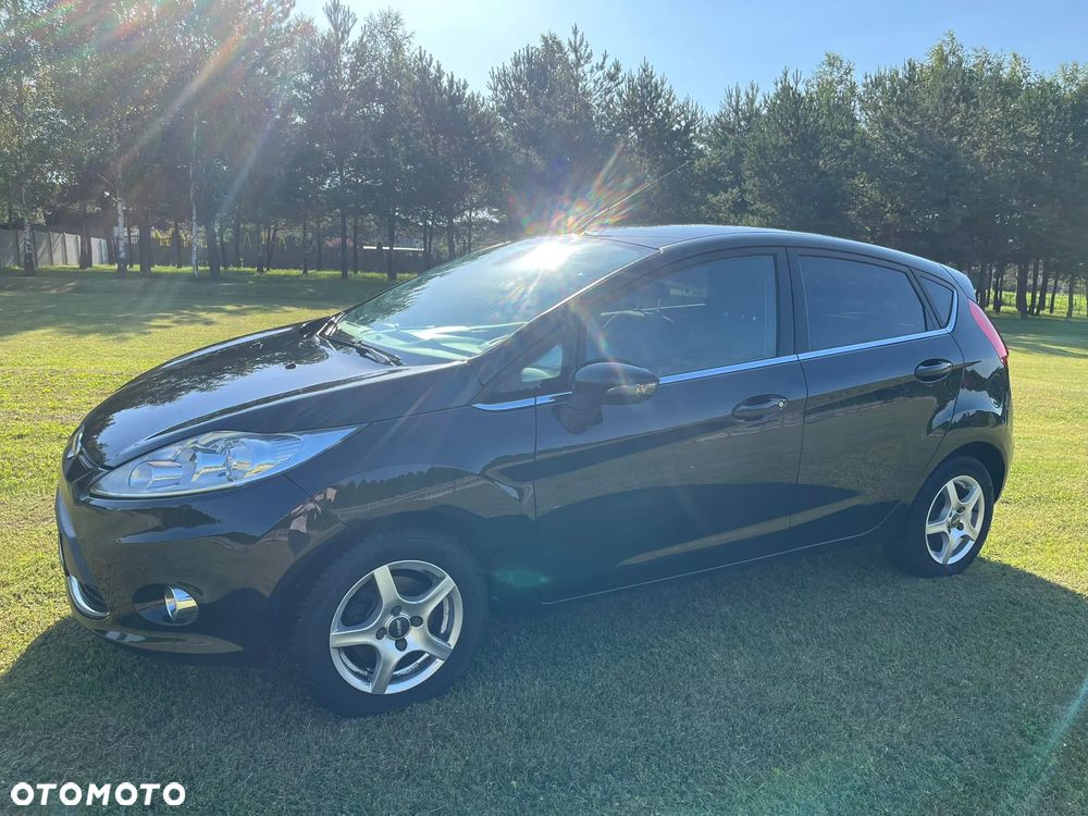 Ford Fiesta 1.25 Titanium EU5 - 14