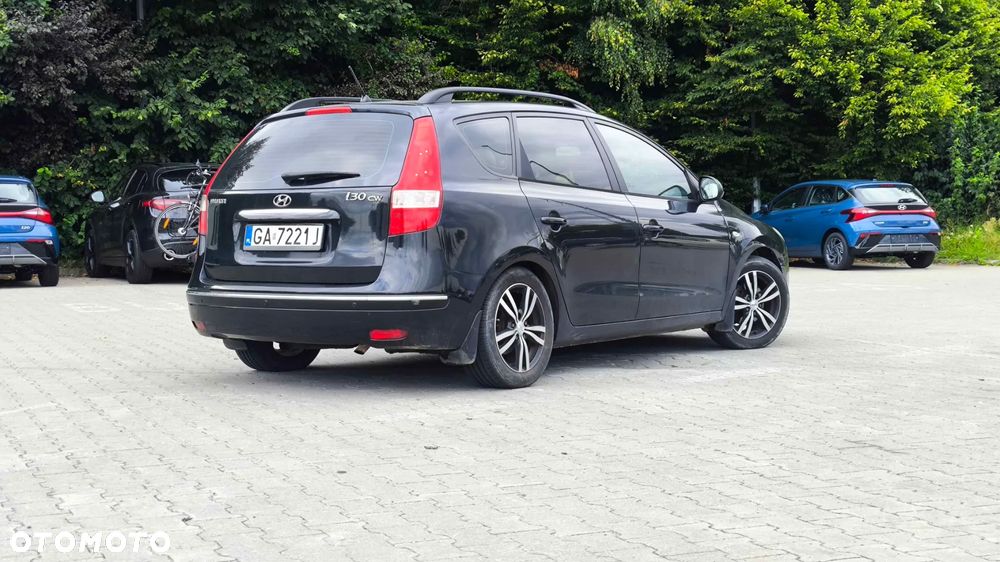 Hyundai i30 1.6 Classic + - 2