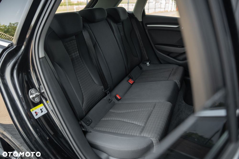 Audi A3 Sportback 2.0 TDI Attraction - 36