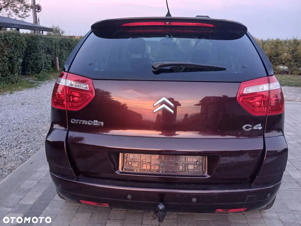 Citroën C4 Picasso 1.8i Impress - 22