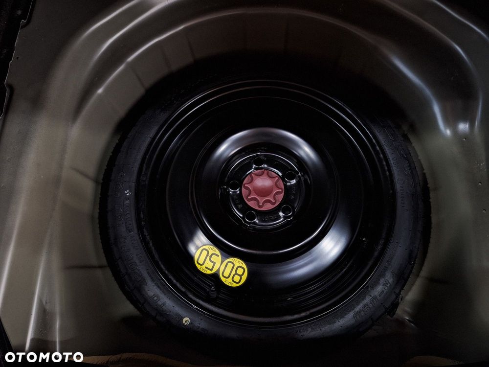 Toyota Corolla 1.8 Hybrid Comfort - 40