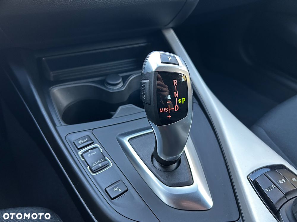 BMW Seria 1 - 28