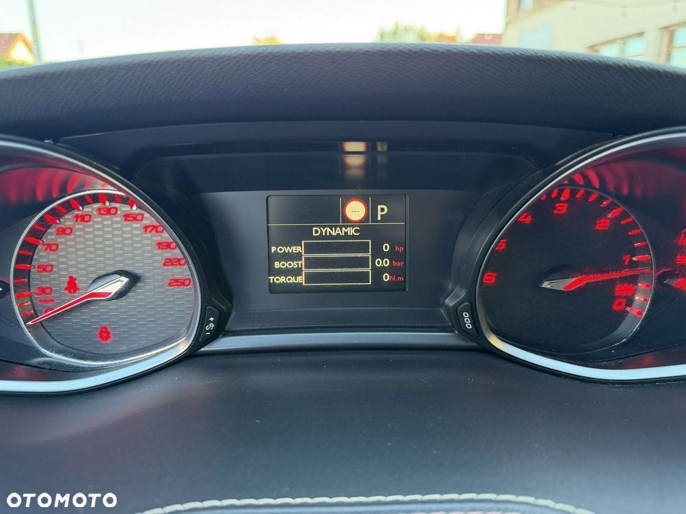 Peugeot 308 BlueHDi 180 EAT8 Stop & Start GT - 23