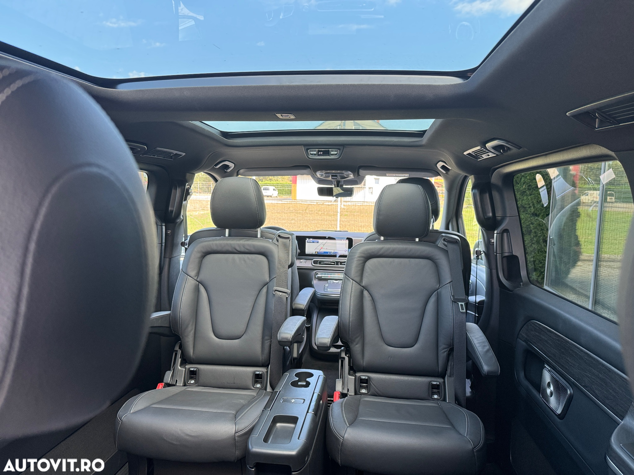 Mercedes-Benz V 300 d Combi Lung 237 CP AWD 9AT EXCLUSIVE - 35