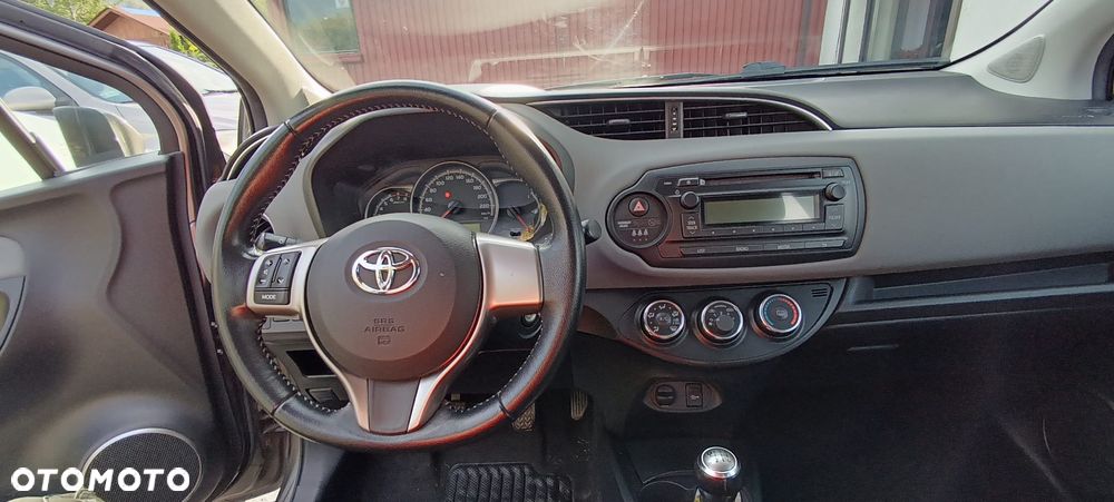 Toyota Yaris - 6