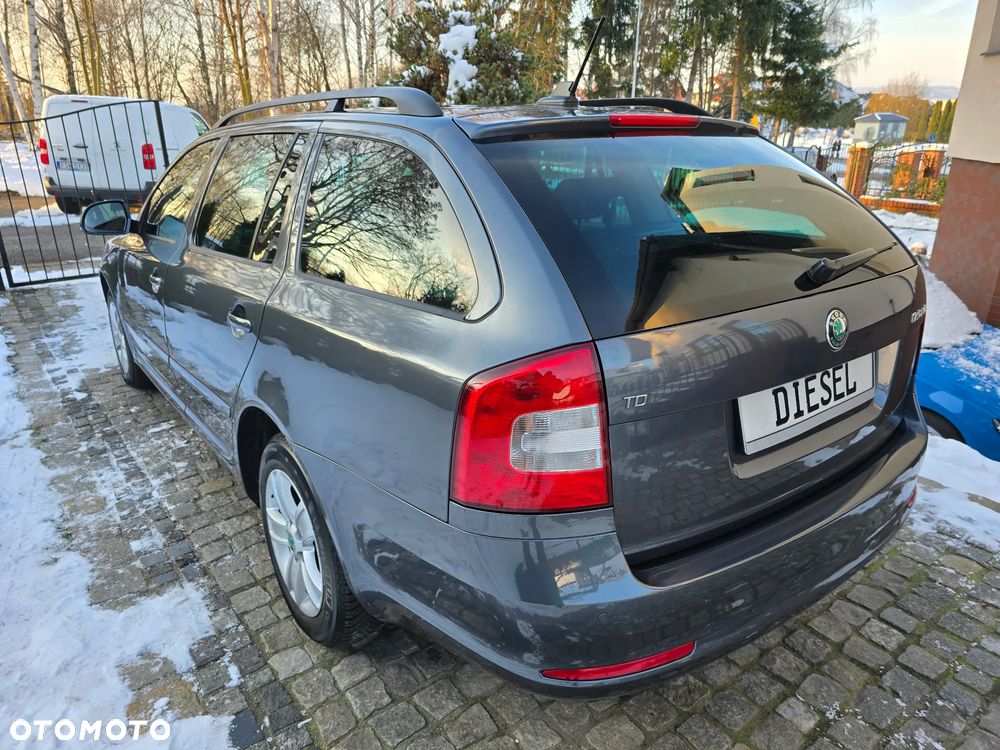 Skoda Octavia - 14
