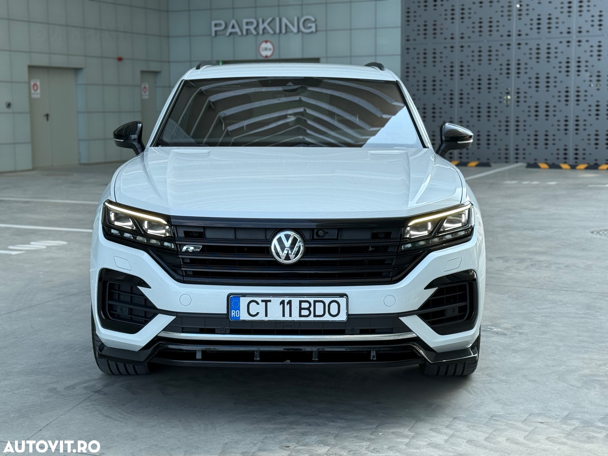 Volkswagen Touareg V6 TDI R-Style - 15