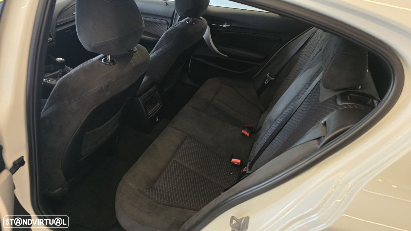 BMW 116 d Pack M - 56