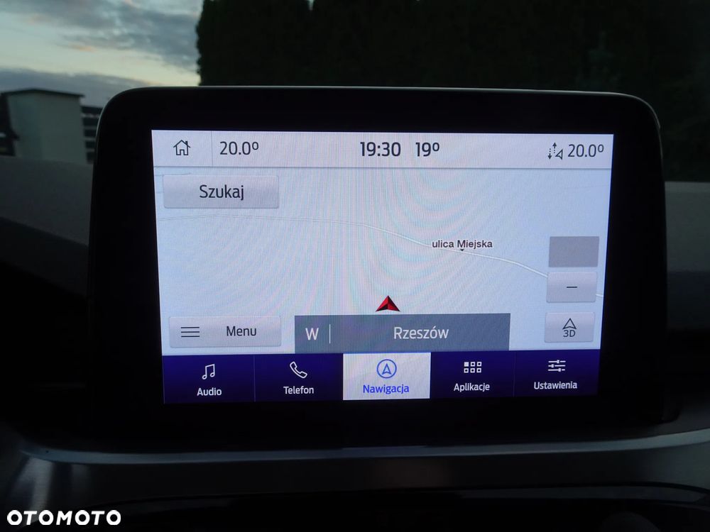 Ford Kuga 1.5 EcoBoost FWD Titanium - 24