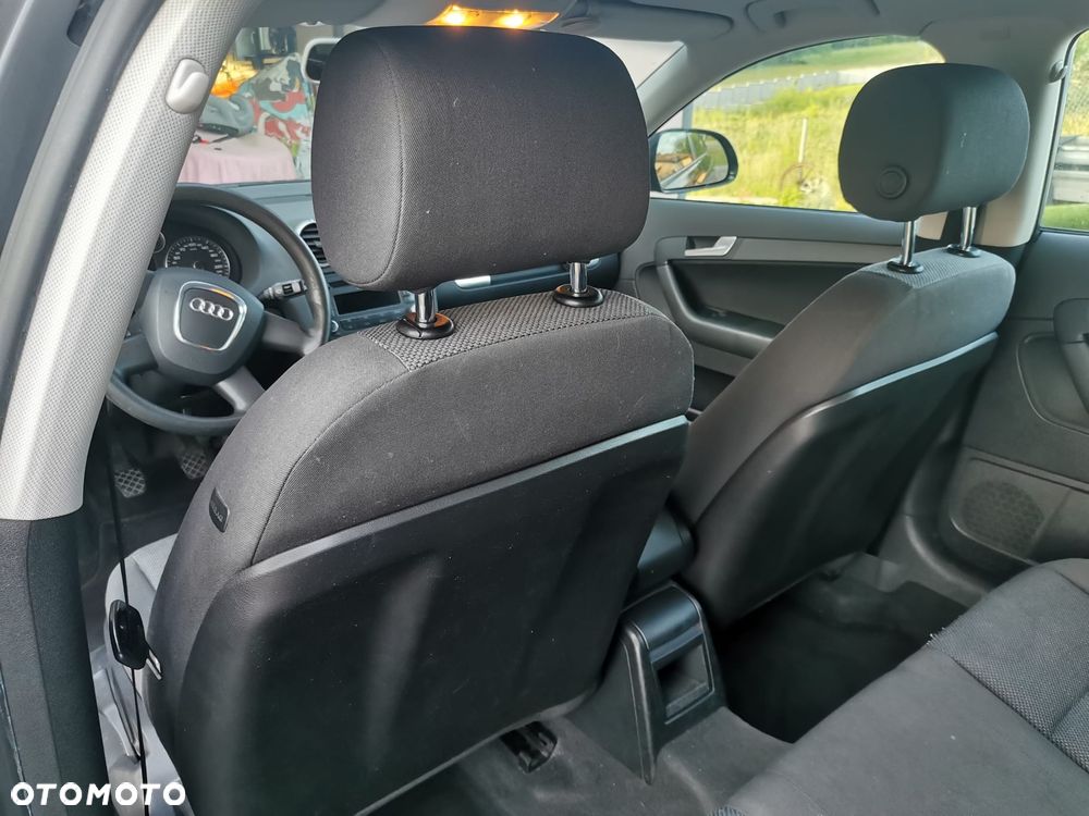 Audi A3 Sportback - 12