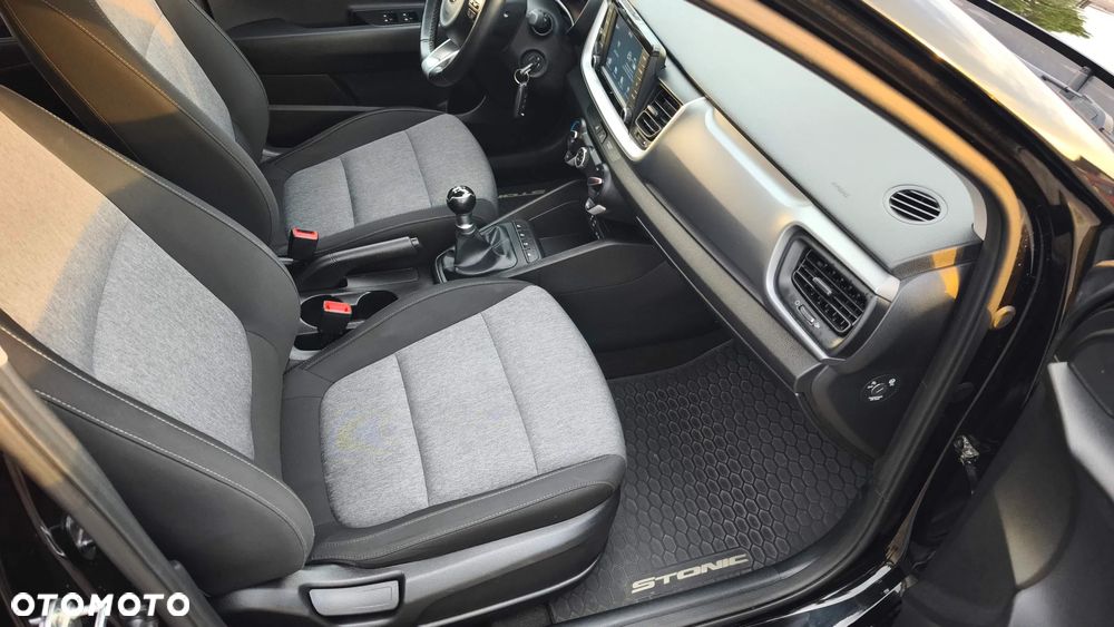 Kia Stonic 1.2 Vision - 16