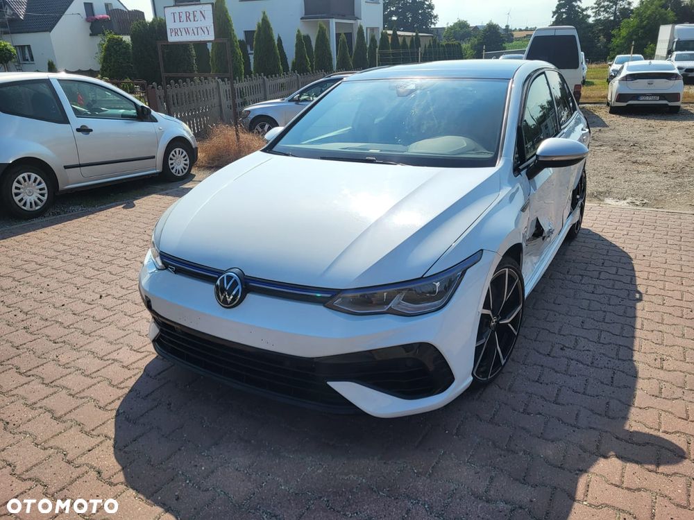 Volkswagen Golf - 18