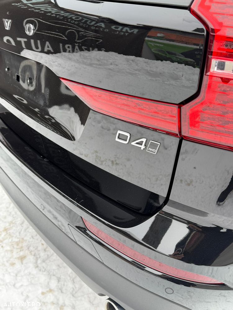 Volvo XC 60 D4 AWD Momentum - 18