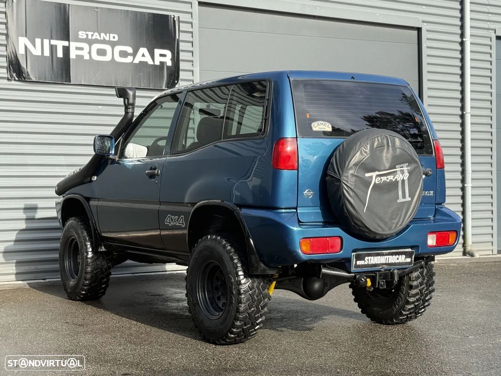 Nissan Terrano II 2.7 LX - 5