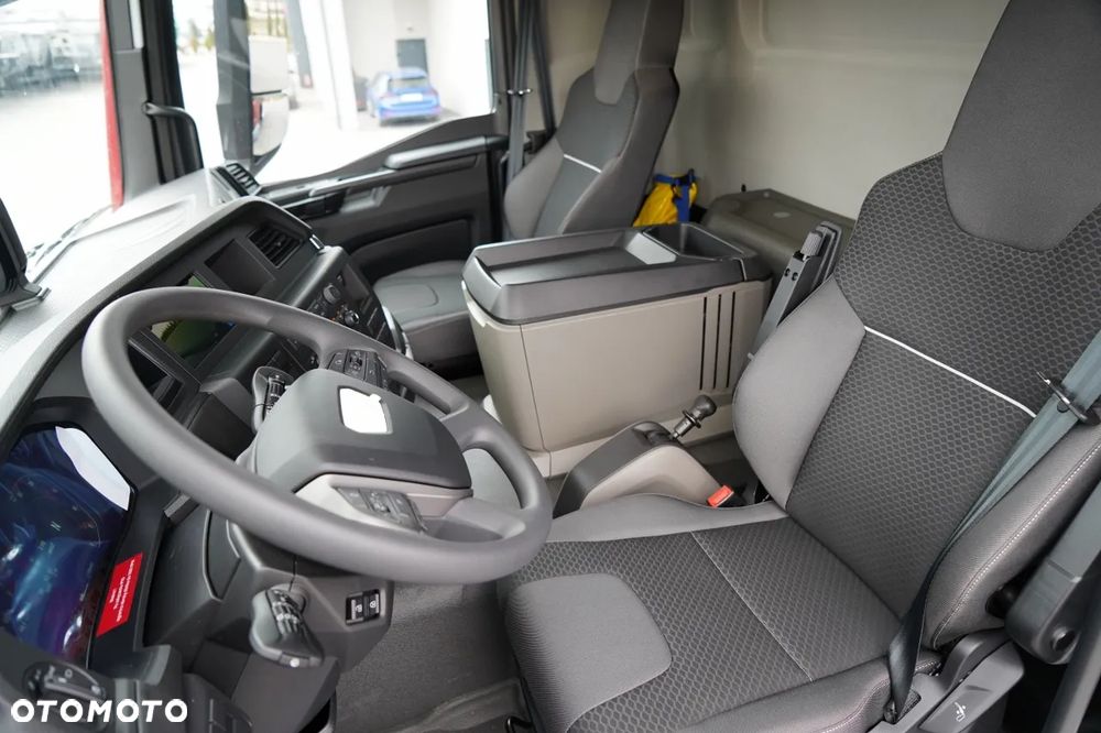 MAN TGS 41.480 / 8X6 / WYWROTKA / AUTOMAT / FABRYCZNIE NOWY / BARDZO BOGATE WYPOSAŻENIE / - 25