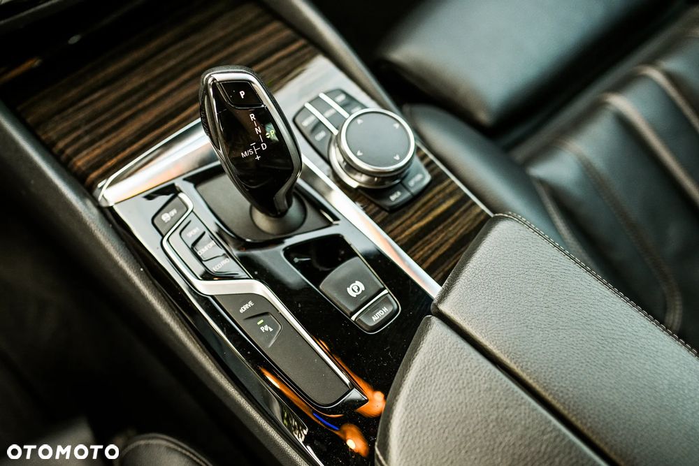 BMW Seria 5 - 15