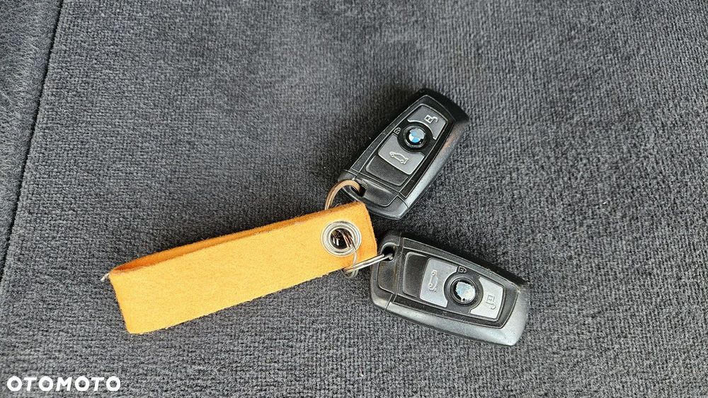 BMW X3 xDrive20d - 23