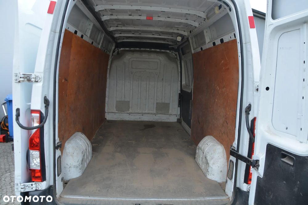 Renault Master - 10