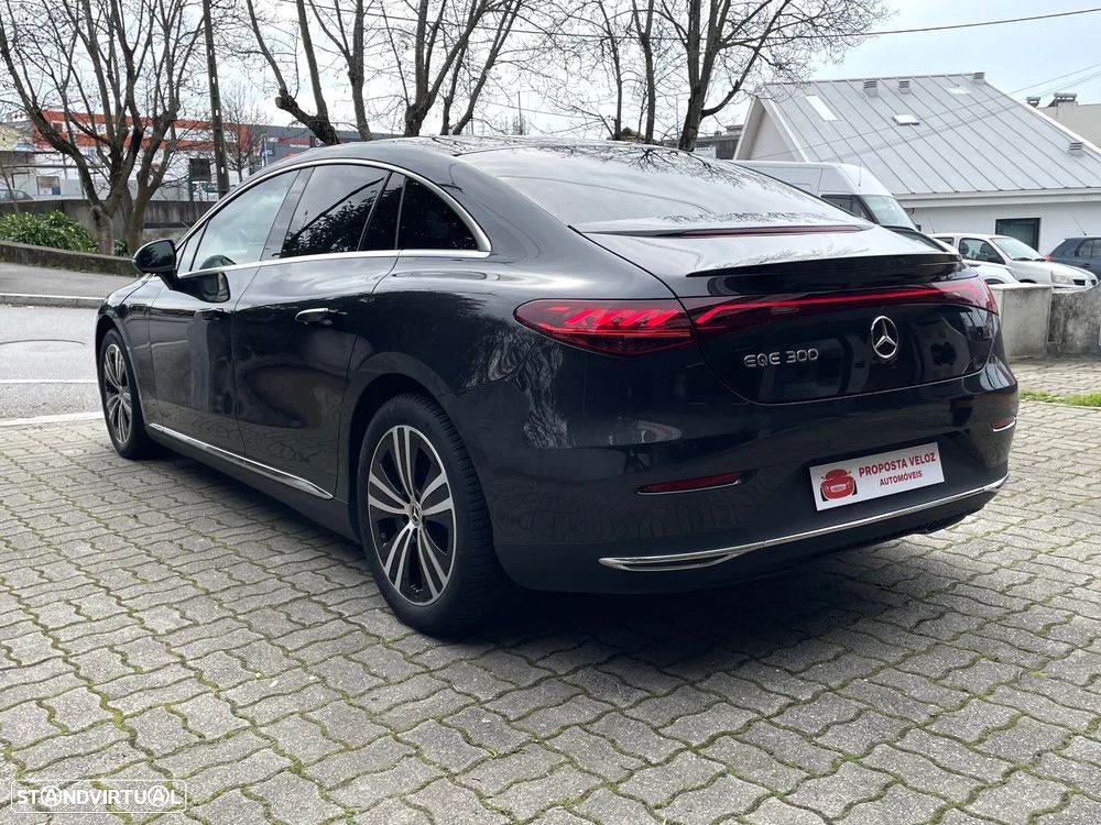 Mercedes-Benz EQE 300 Edition Electric Art - 5