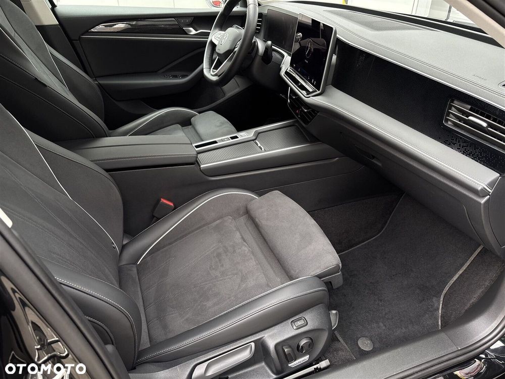 Volkswagen Passat - 8