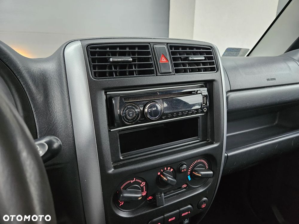 Suzuki Jimny 1.3 Club EU5 - 13