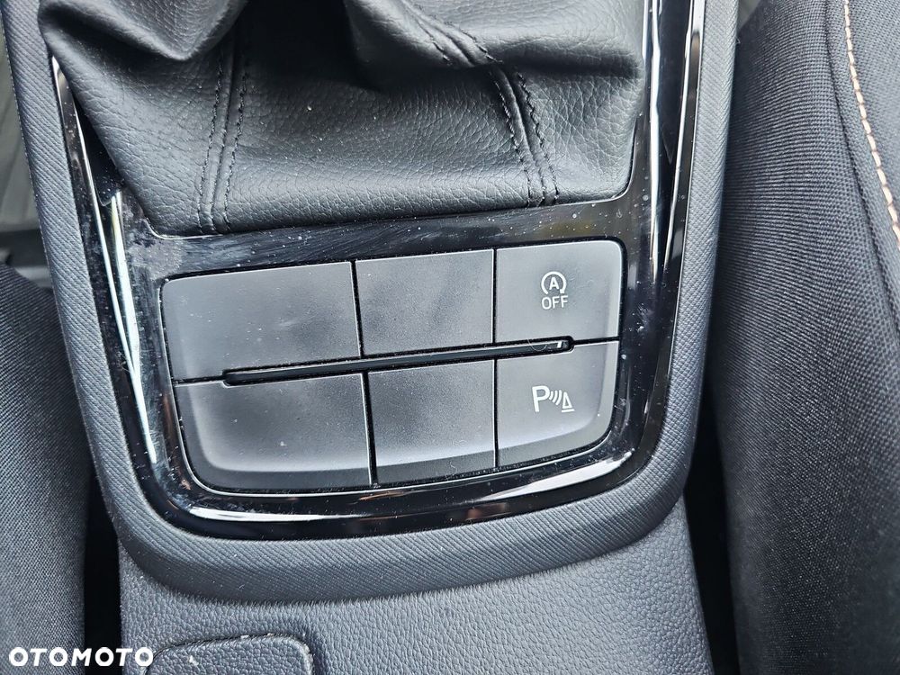 Skoda Kamiq 1.0 TSI Style - 34