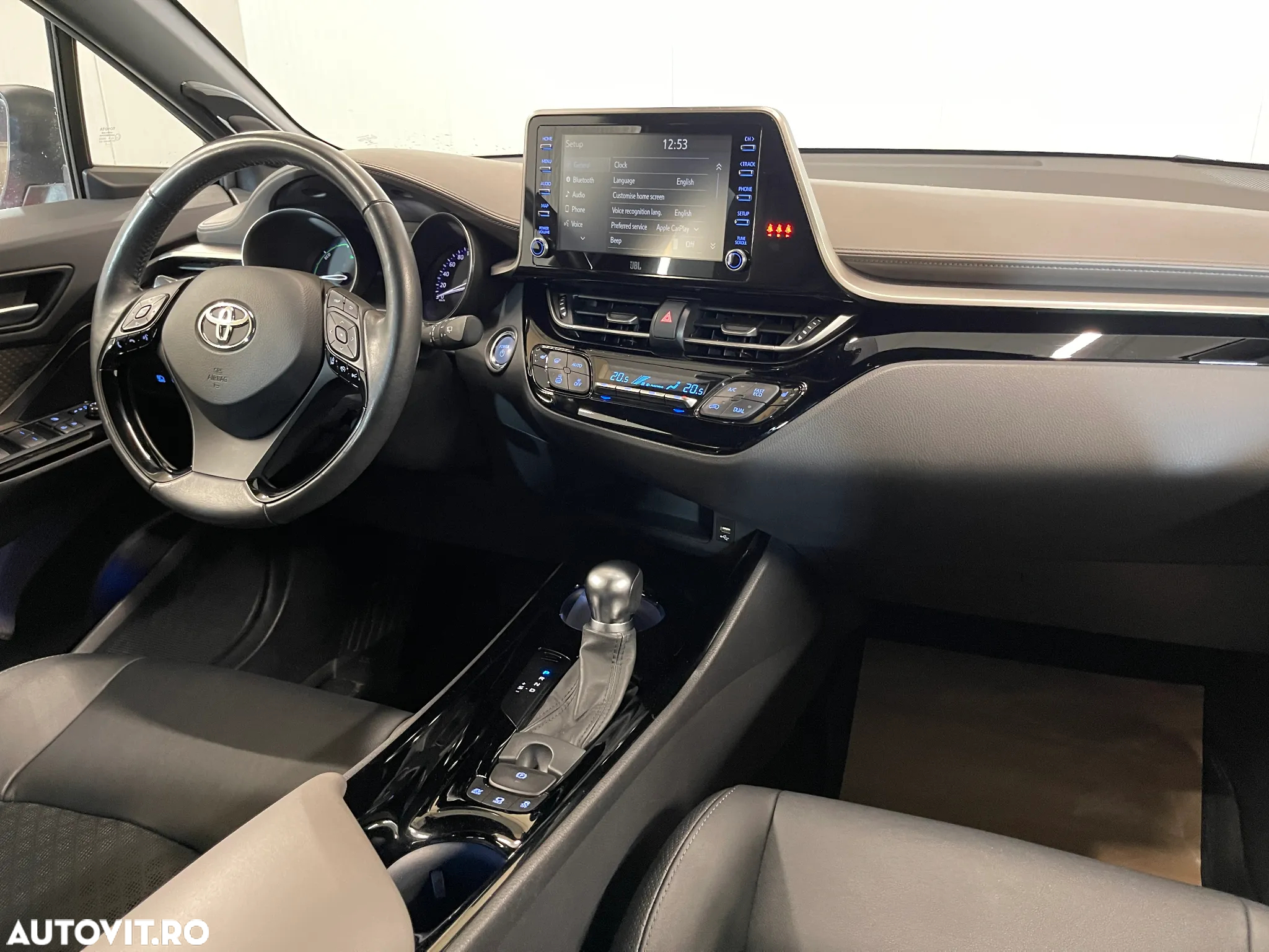 Toyota C-HR 2.0 HSD 184 CP 4x2 CVT Classy Bi-Tone - 8