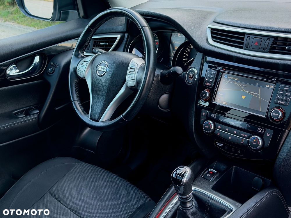 Nissan Qashqai - 22