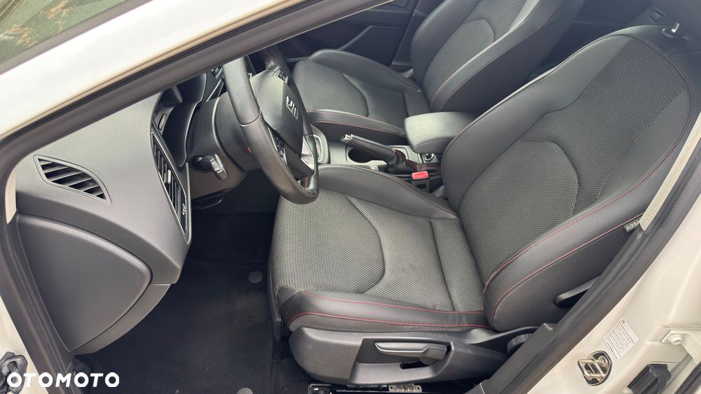 Seat Leon 1.4 TSI Start&Stop FR - 11